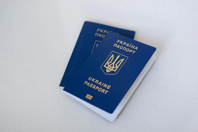 Same Document, Different Reality: The Dangerous Gap Between Visa Expiration and Immigration Status